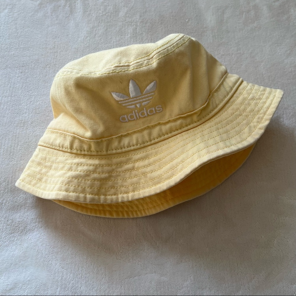 Adidas denim bucket hat